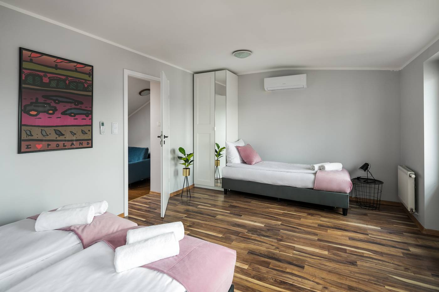 Corner House Residence-Poland-Krakow-Lobby-3