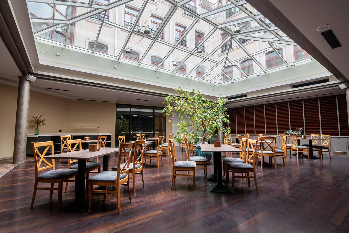 Conti-Lithuania-VILNIUS-Terrace-6