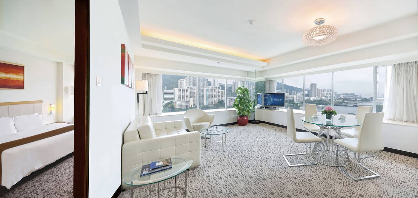 Regal-Riverside-Room-42