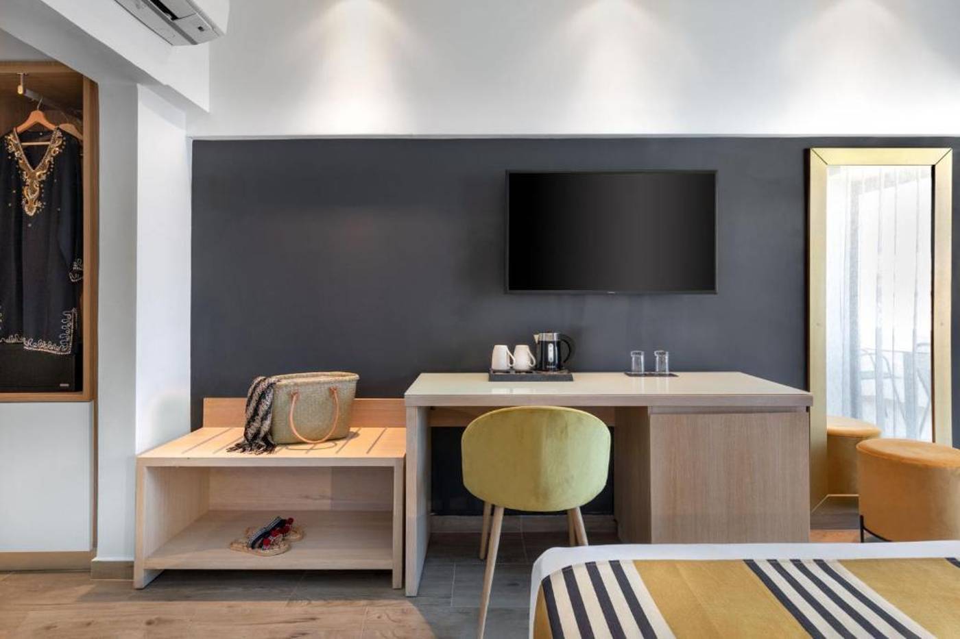 Alexia-Premier-City-Hotel-Room-12