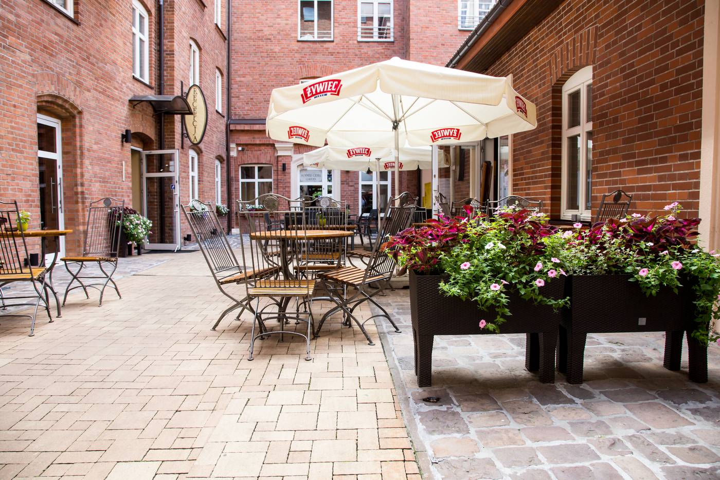 Maksymilian-Terrace-3