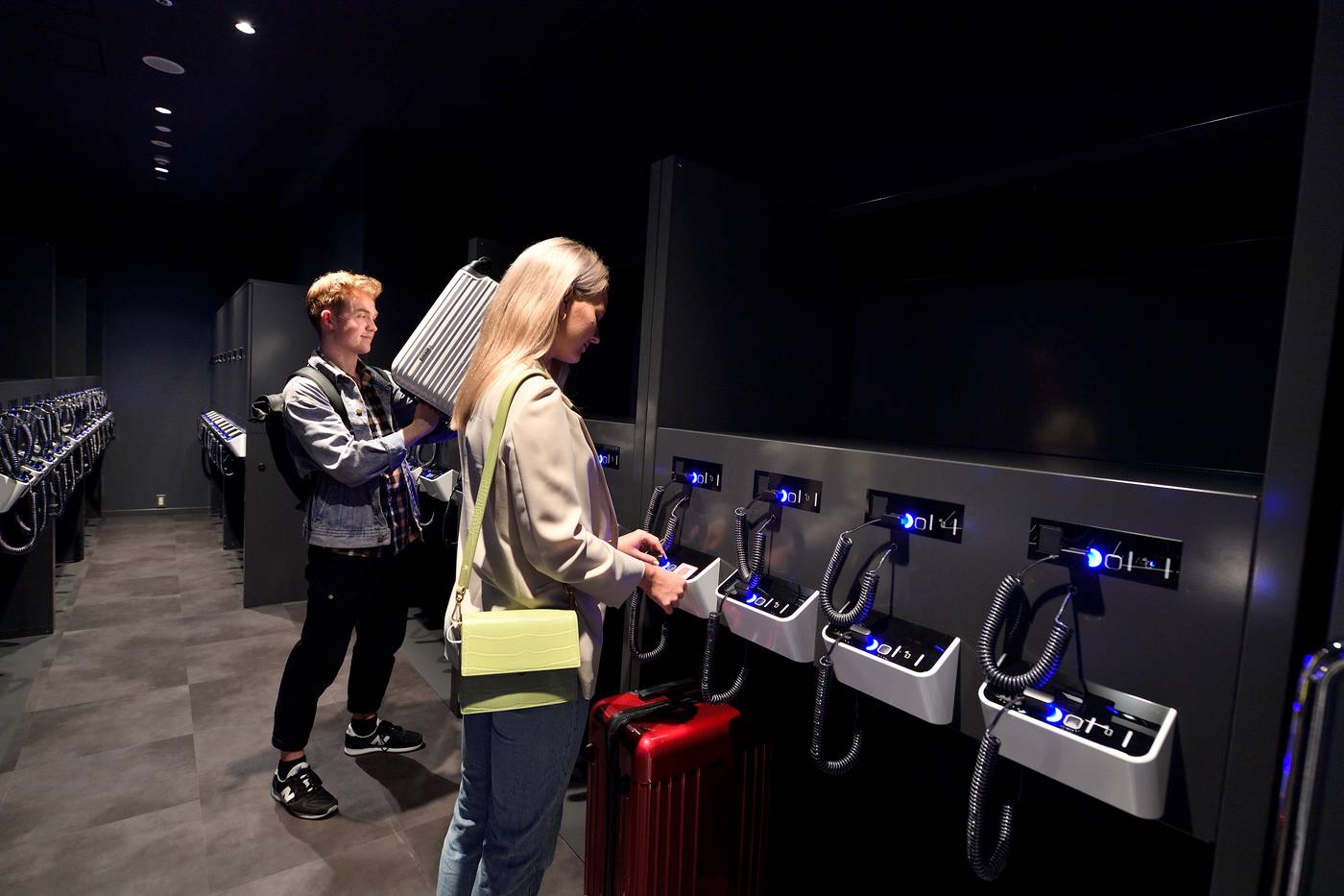 HOTEL TAVINOS ASAKUSA-Japan-Tokyo-Lobby-7