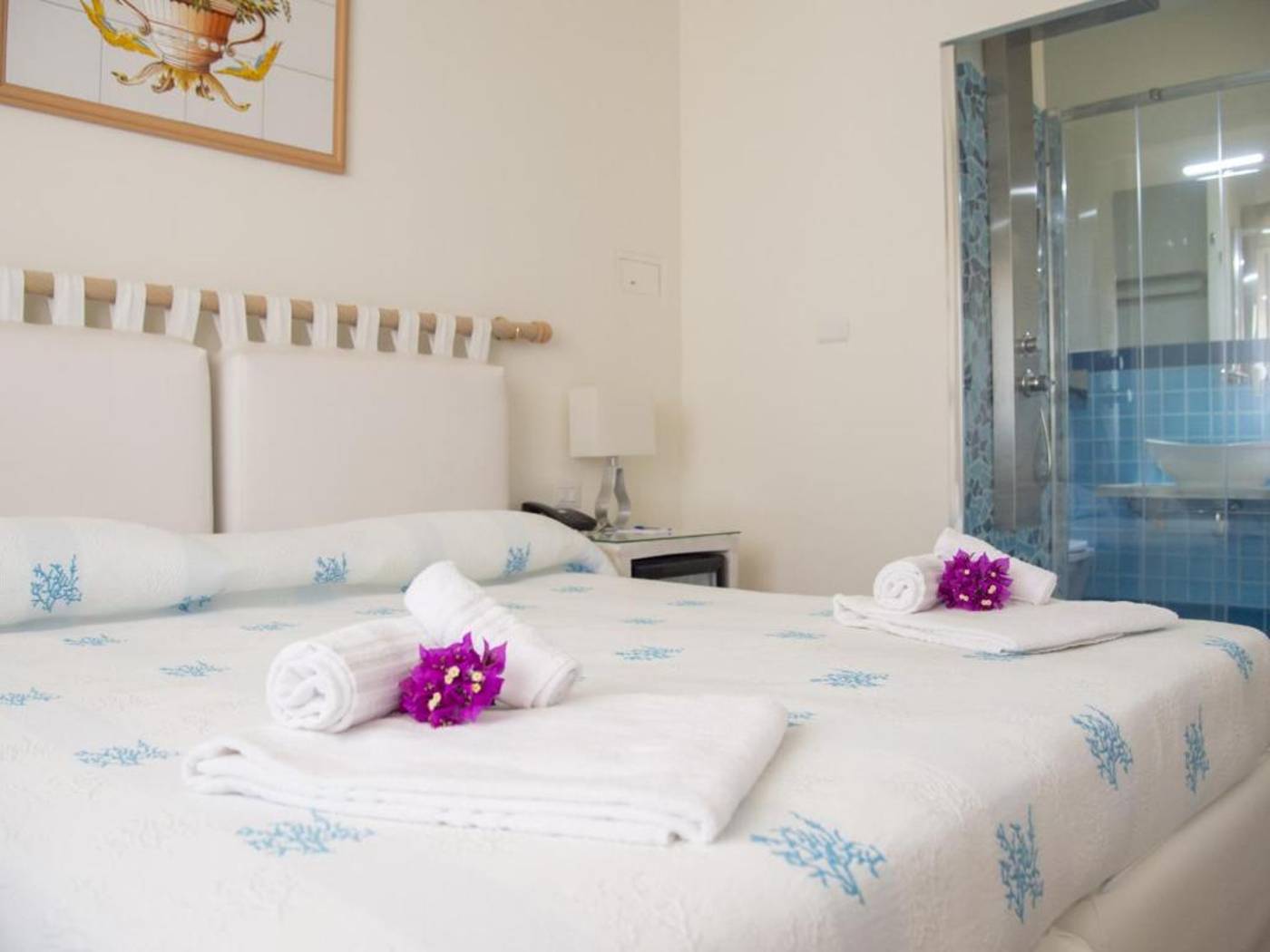 Palau-Resort-Room-17