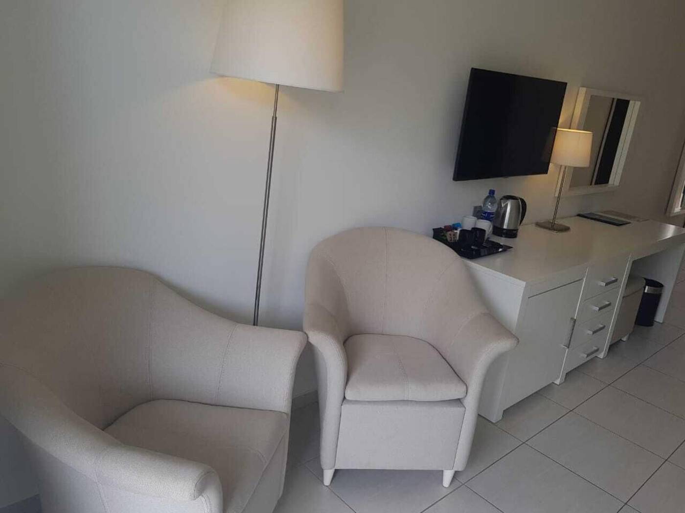 Melia-Llana-Beach-Resort---Spa-Room-53