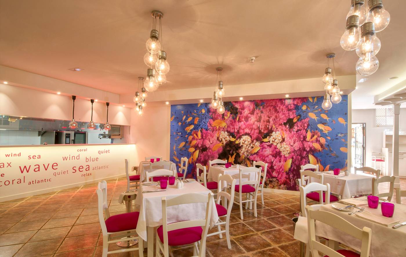 IBEROSTAR-Anthelia-Bar-54