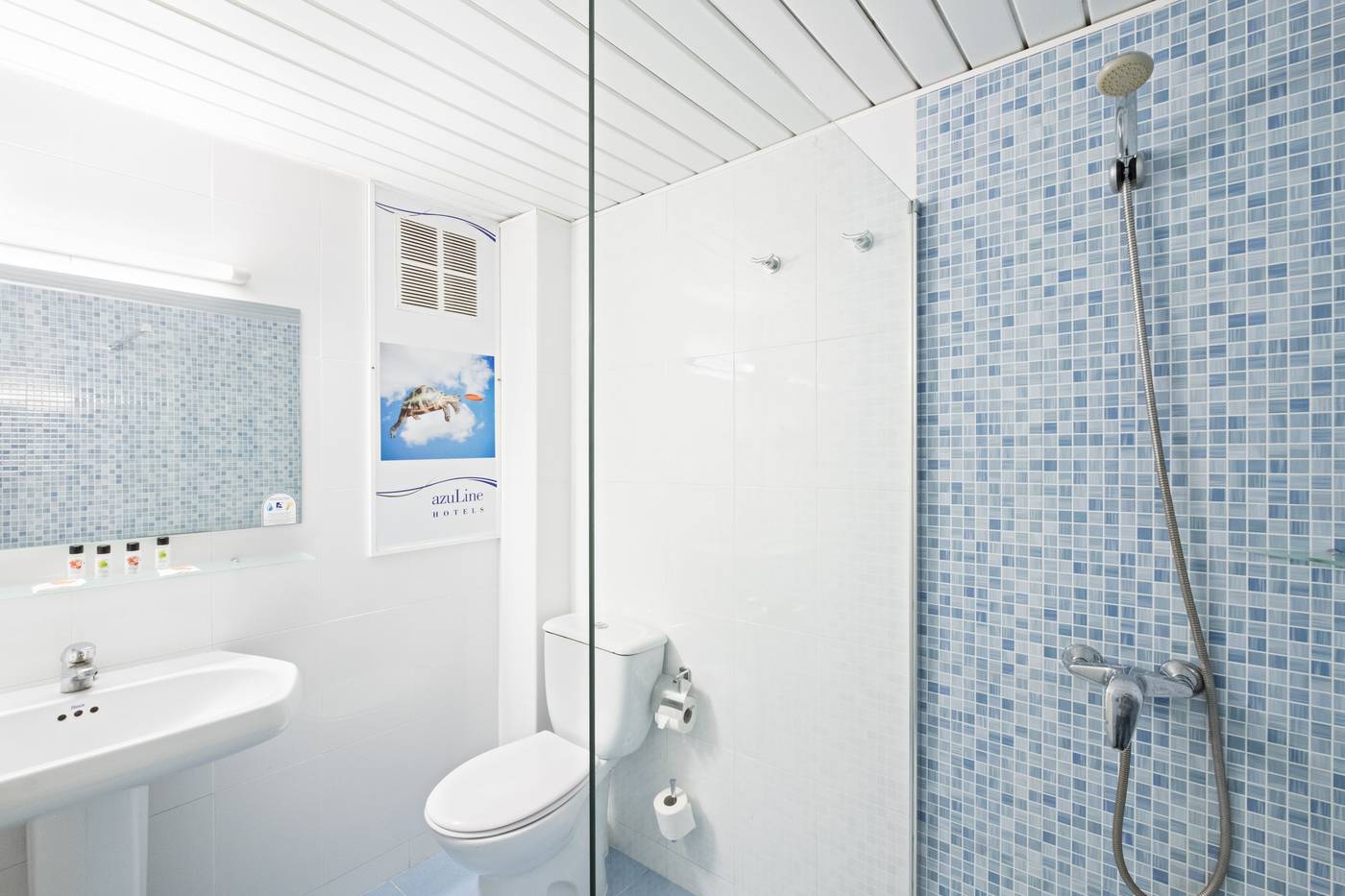 Azuline-Hotel-Pacific-Room-23