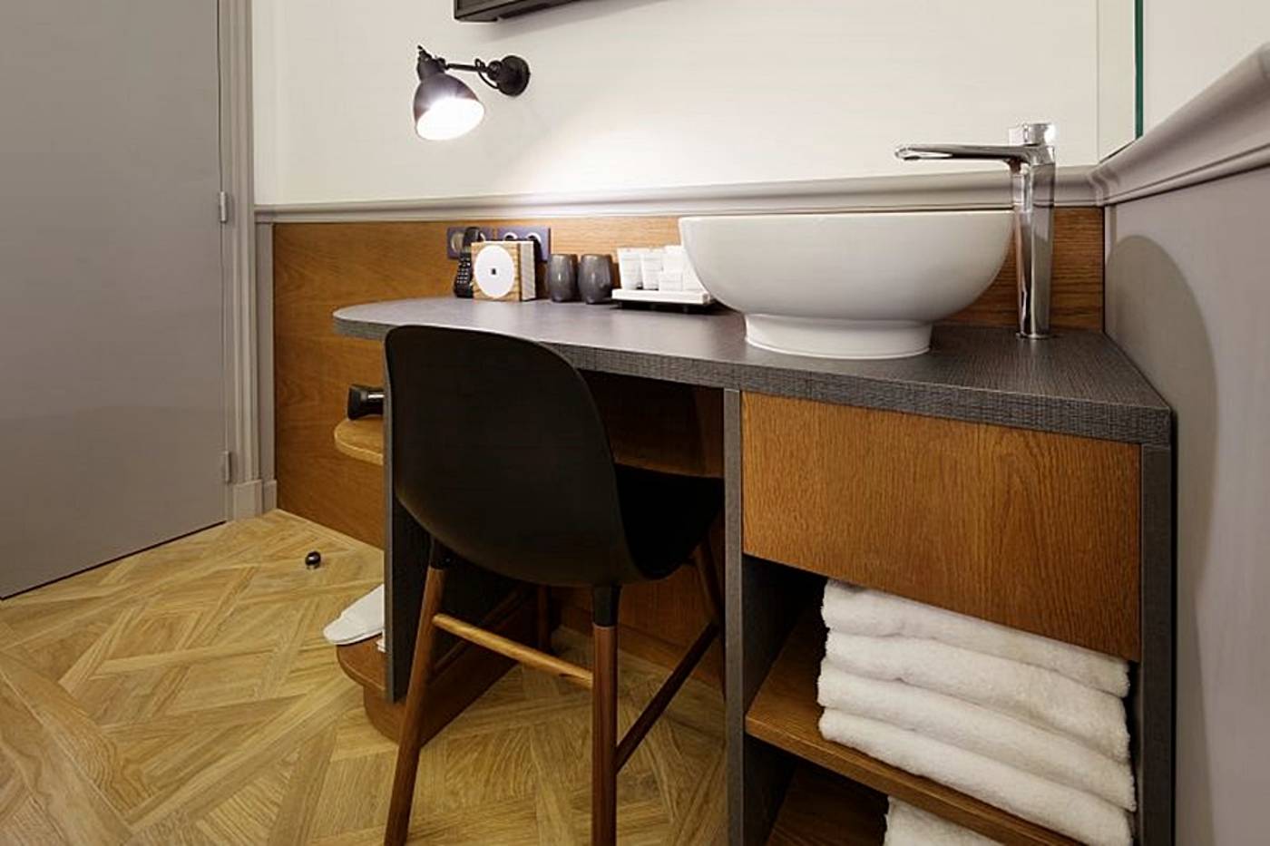 Hotel-Petit-Lafayette-Room-28