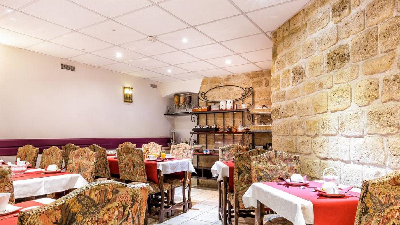 Regence-Paris-Room-19