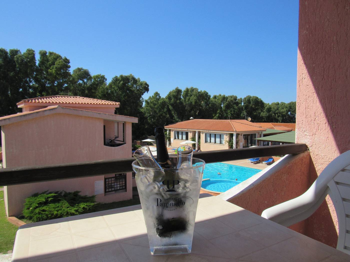 Marina-Manna-Hotel---Club-Village-Bar-11