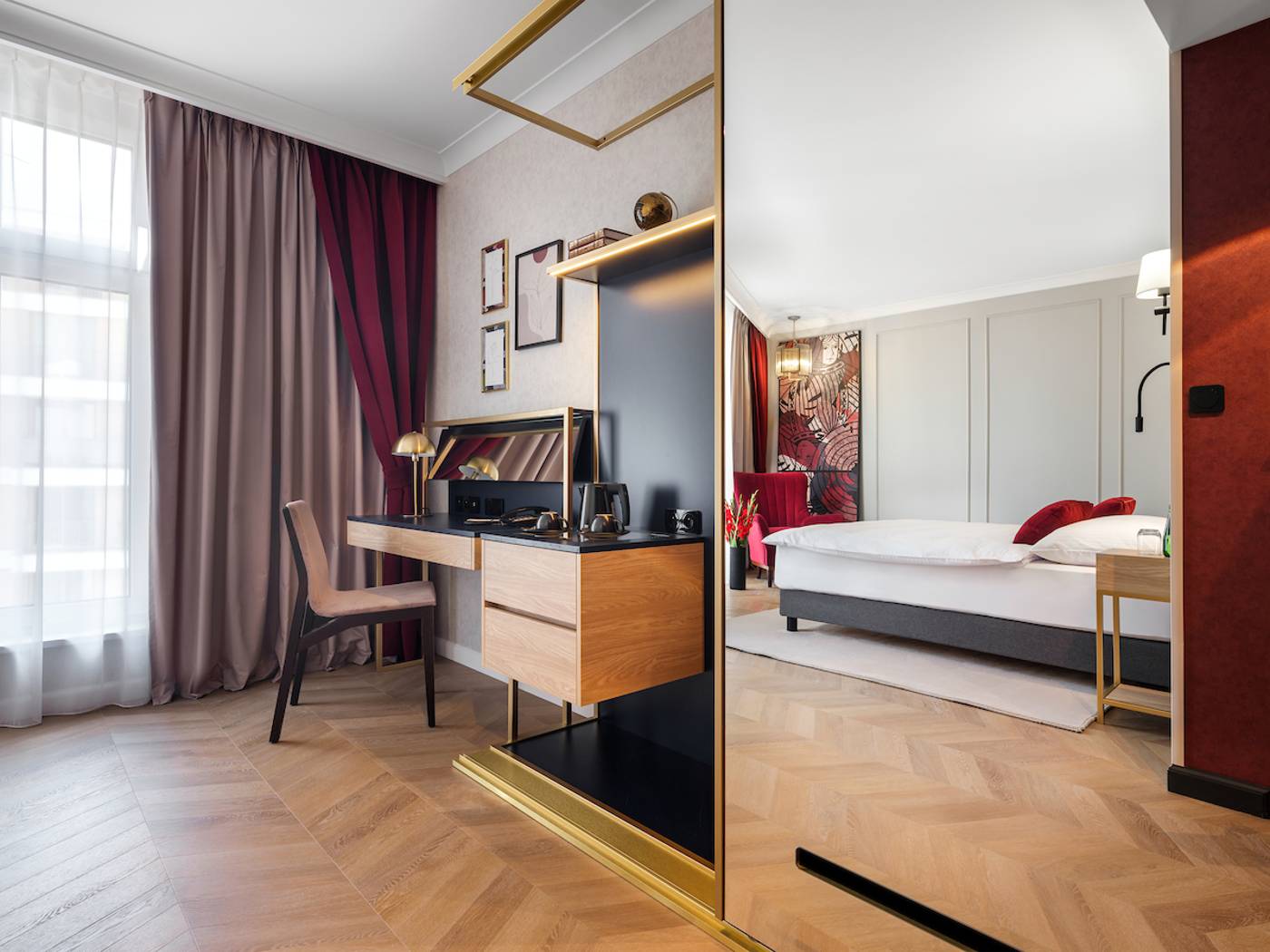 Hotel-Golden-Queen-Room-5