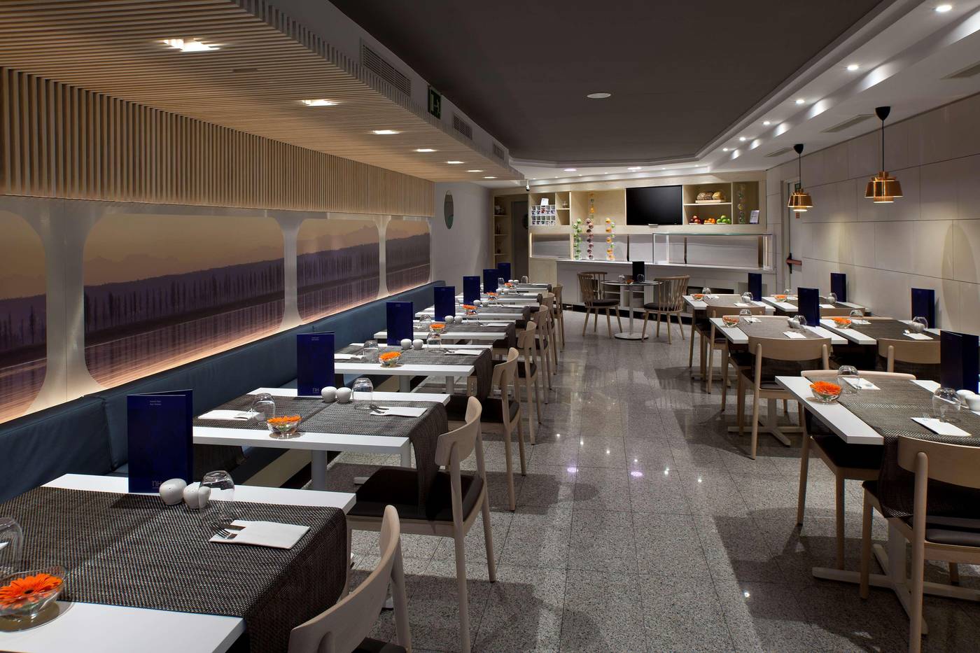 NH-Madrid-Atocha-Restaurant-31