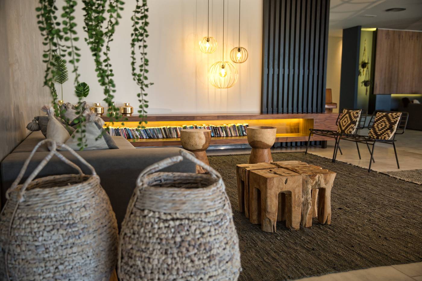 Blue-Sky-City-Beach-Hotel---Adults-Only-Lobby-40