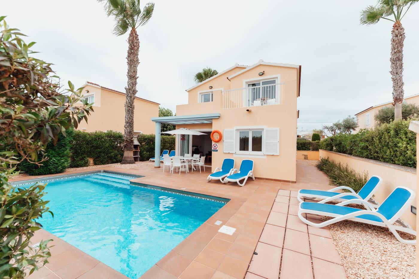 01.08.25 Villas Amarillas