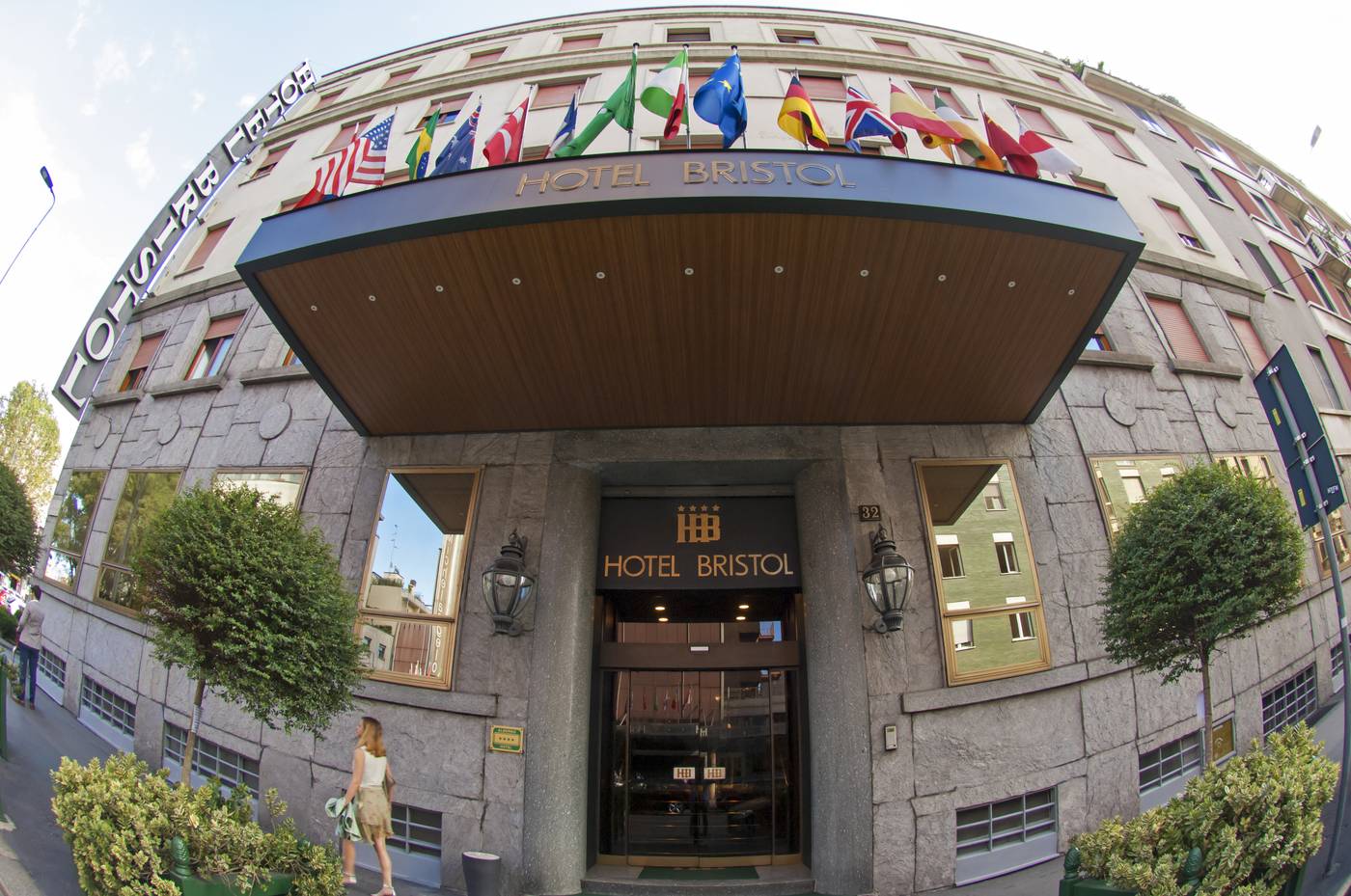 Bristol-Hotel-General-view-2