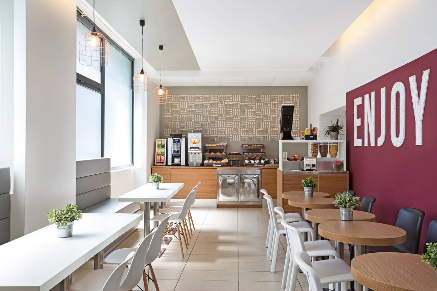 B-B-Hotel-Firenze-Novoli-Restaurant-12