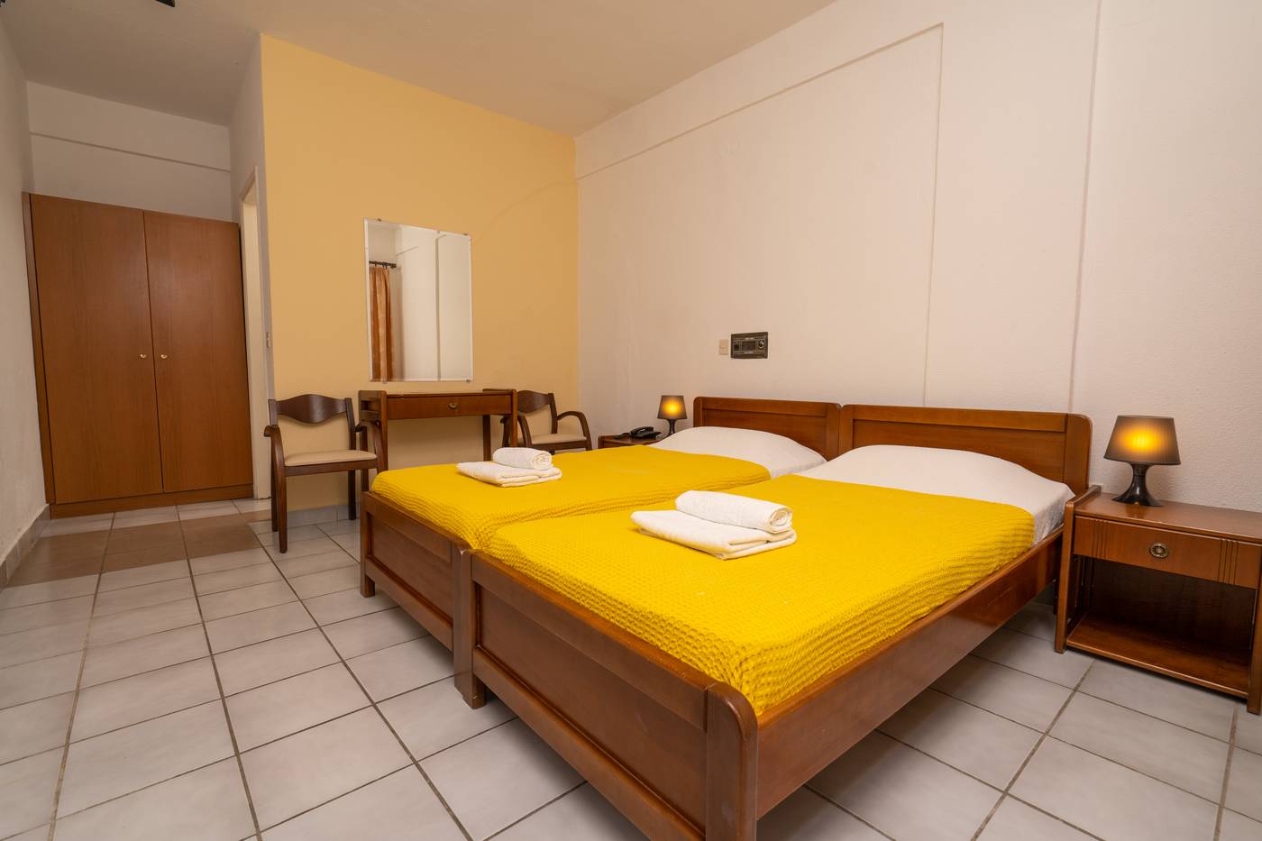 Theo-Bungalows-Room-53