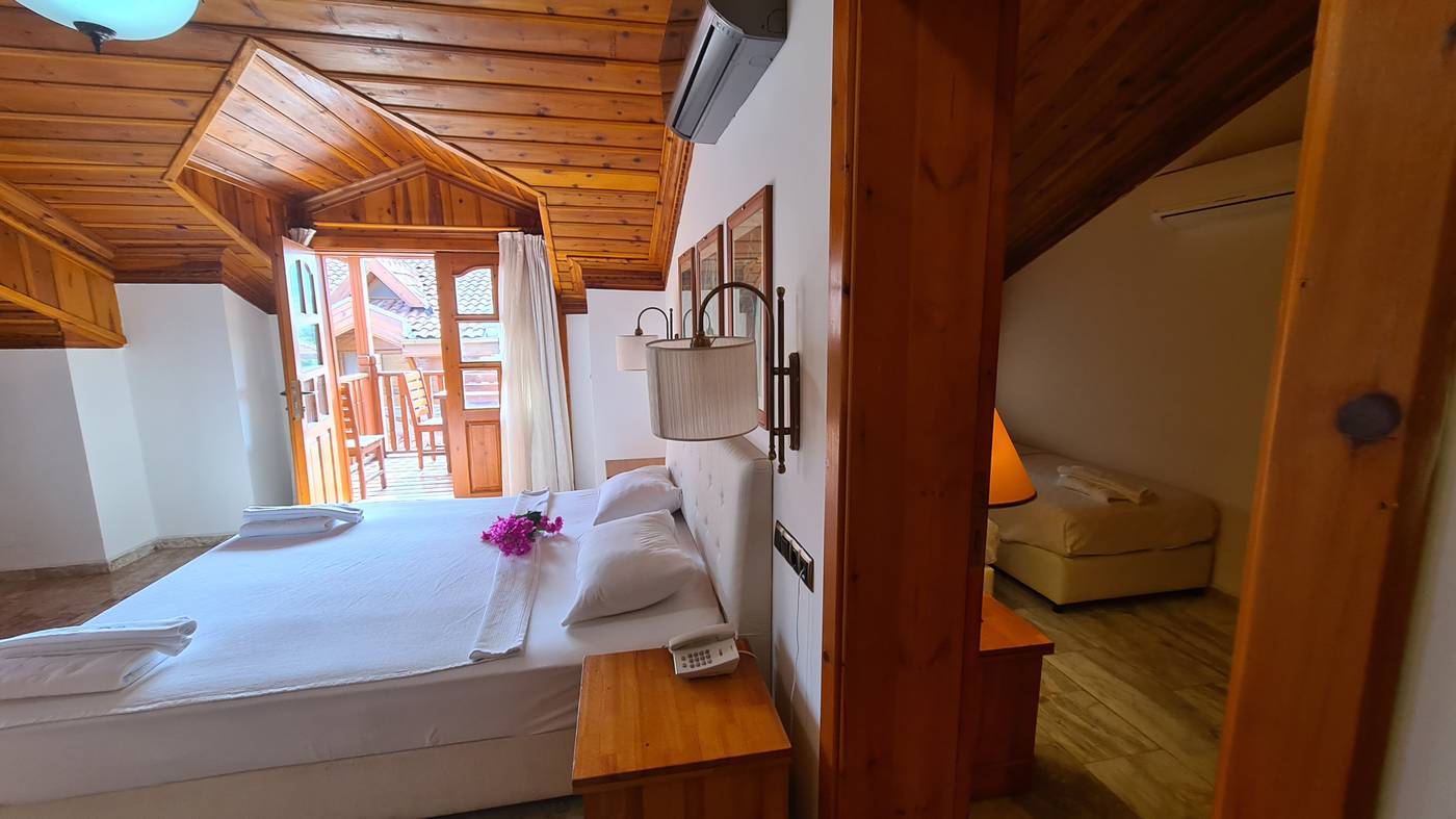 BC-Spa-Hotel-Room-35