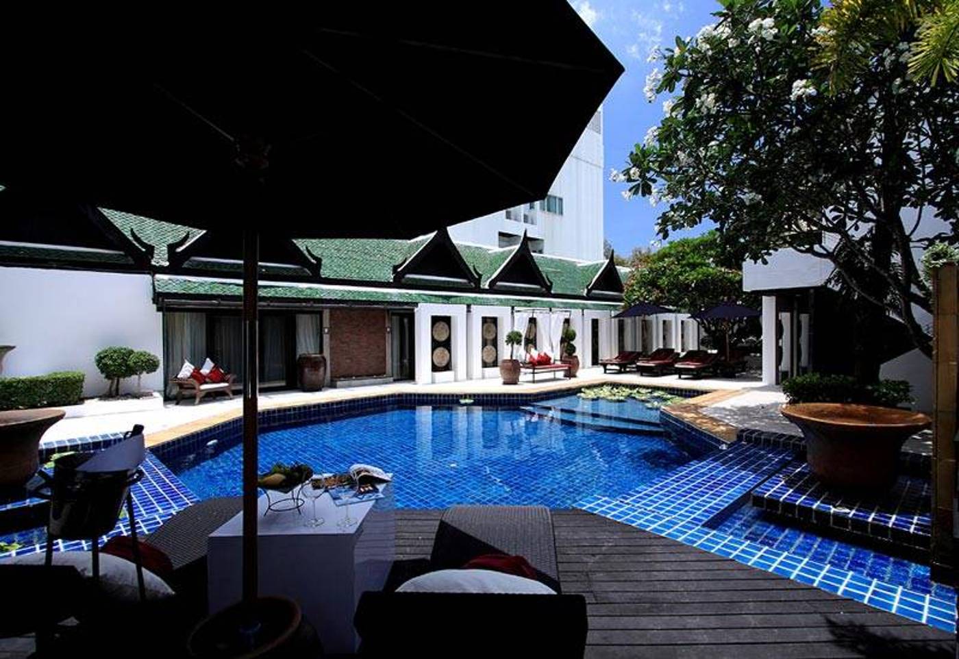 Manathai Resort