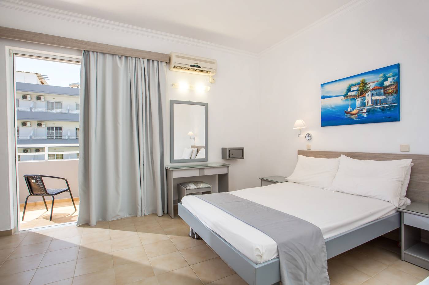 Tsampika-Hotel---Studios-Room-33