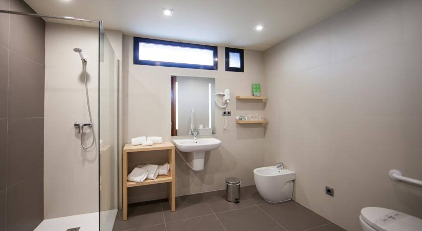 Silken Siete Coronas