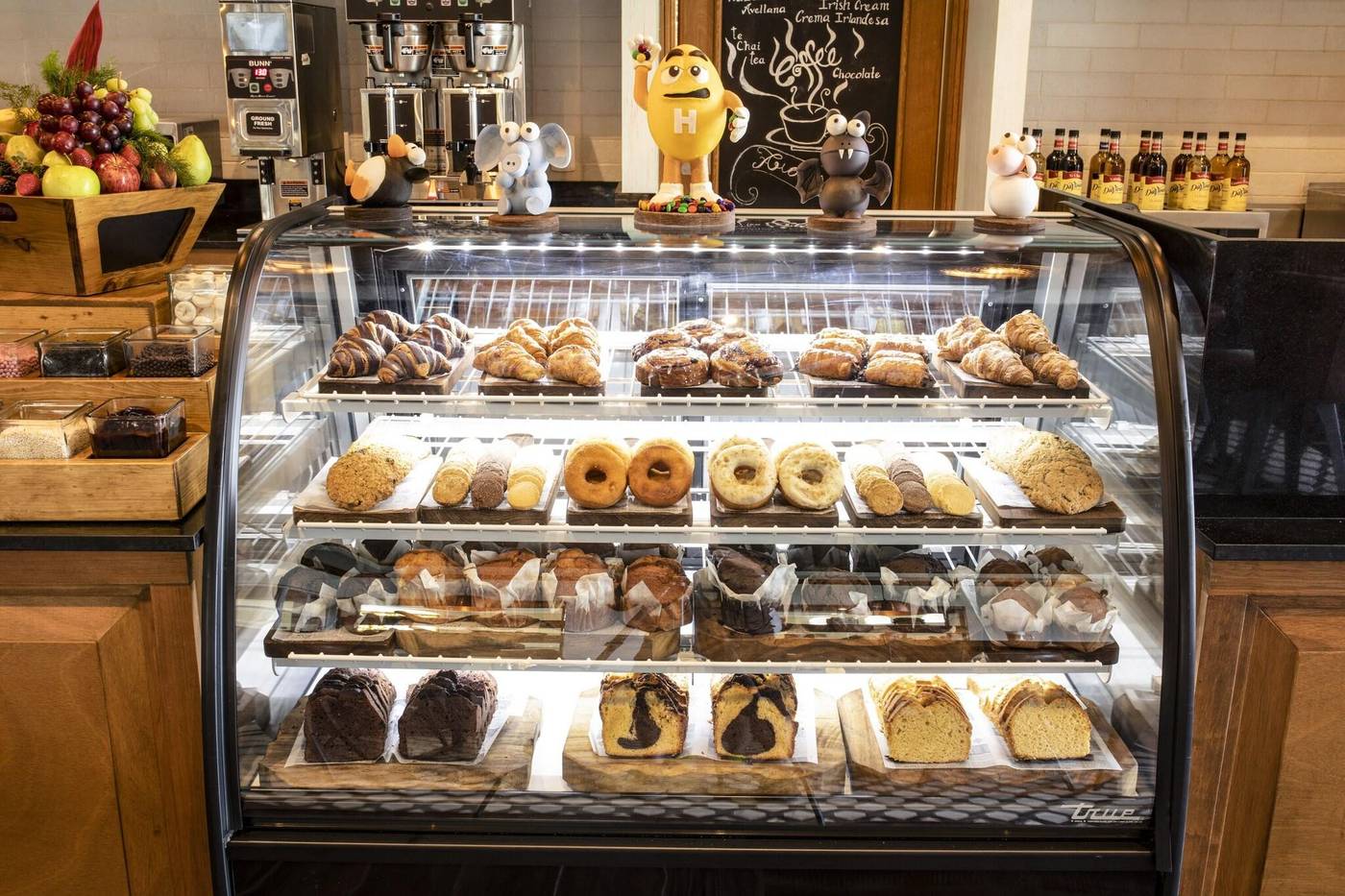 Hilton-Playa-del-Carmen-All-inclusive--The-Royal--Bar-84