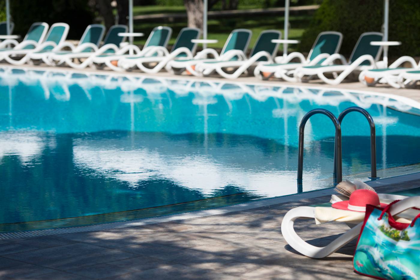 Barut-Hemera-Pool-17