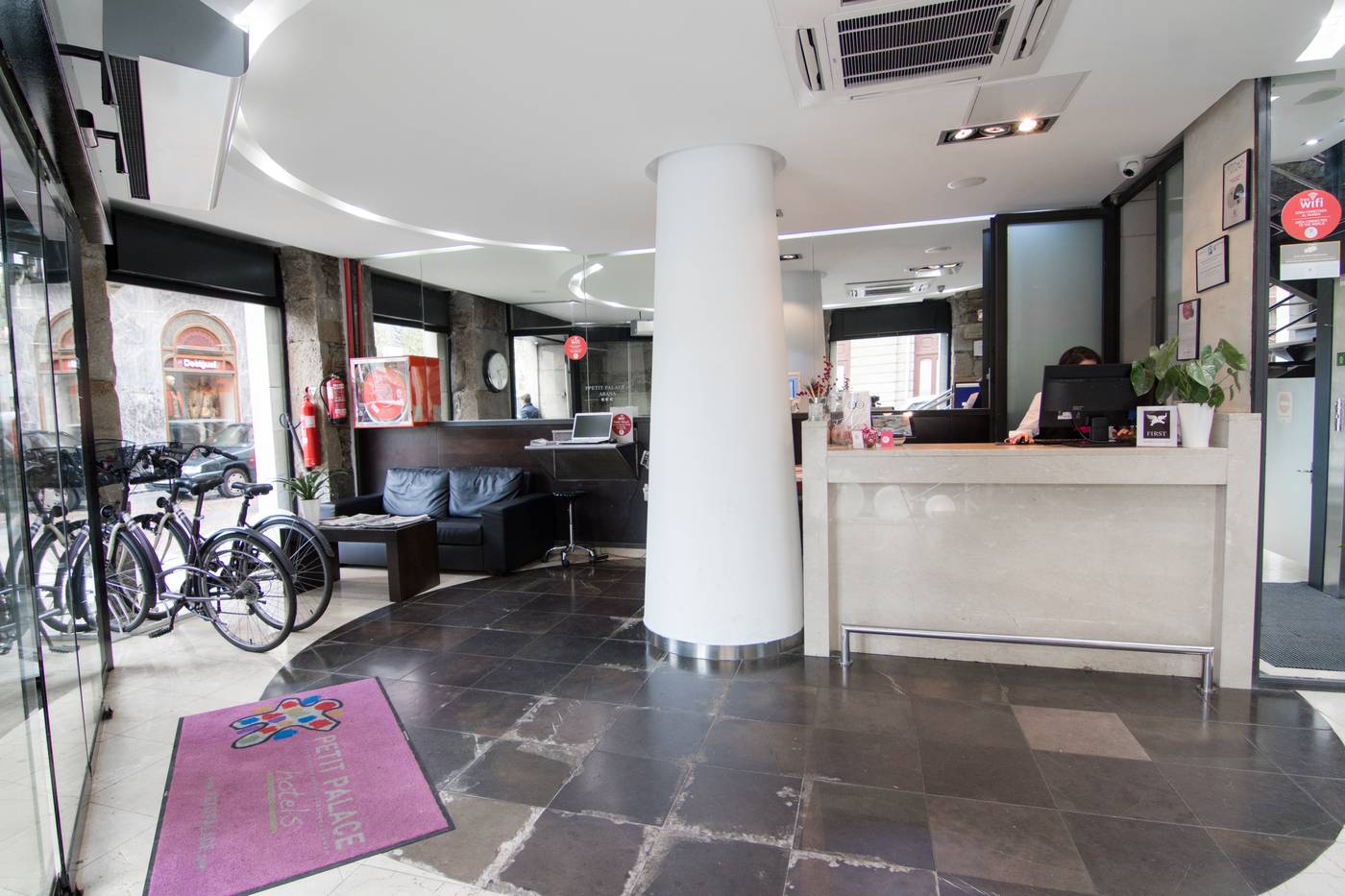 Petit Palace Arana Bilbao-Spain-BILBAO-Lobby-6