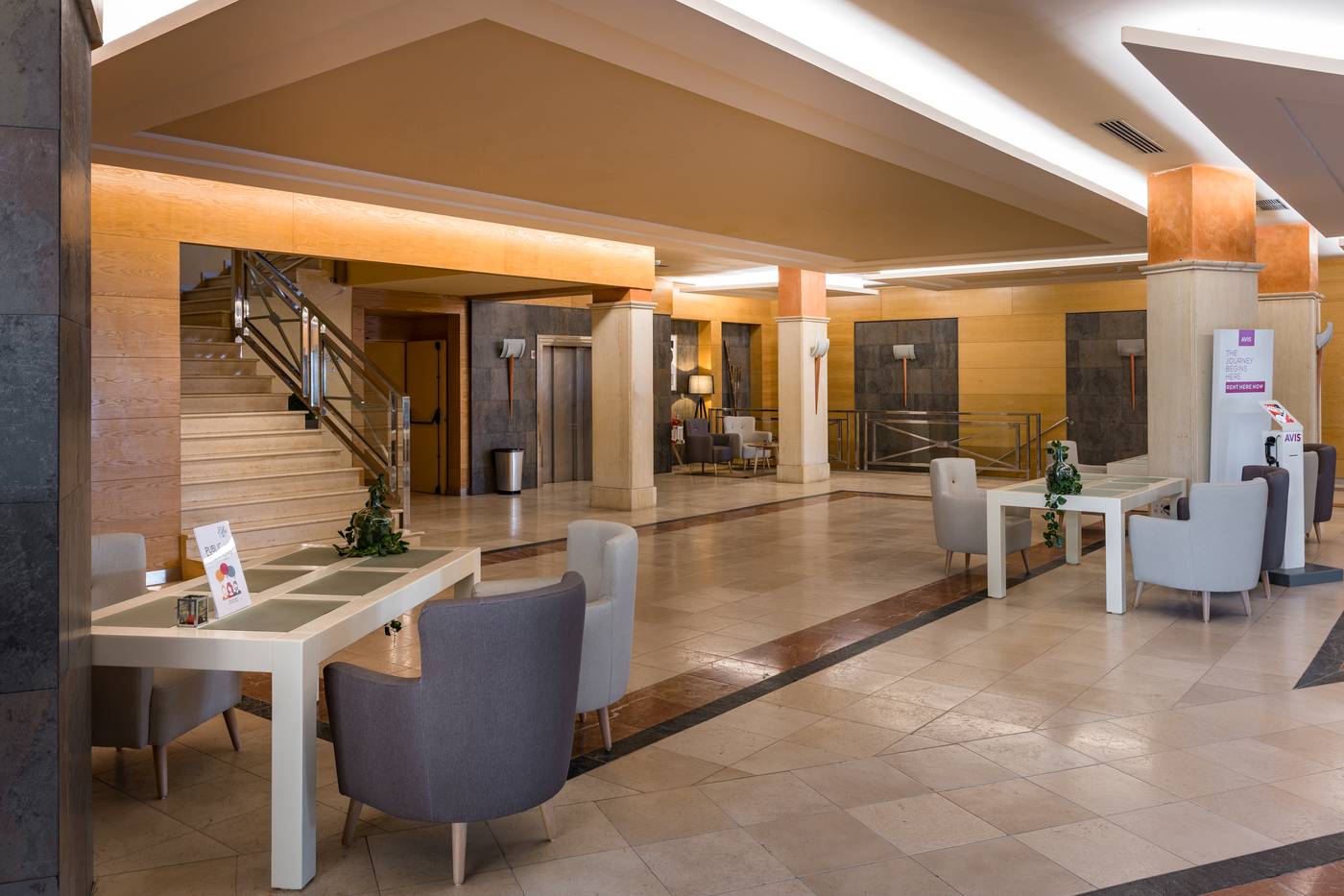 Elba-Sara-Beach---Golf-Resort-Lobby-45