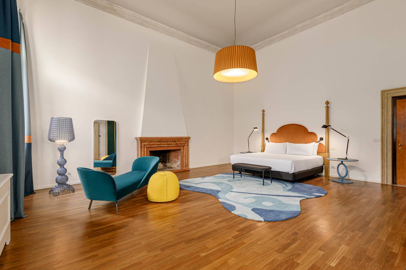 Palazzo-Dei-Fiori-By-Room-Mate-Room-29