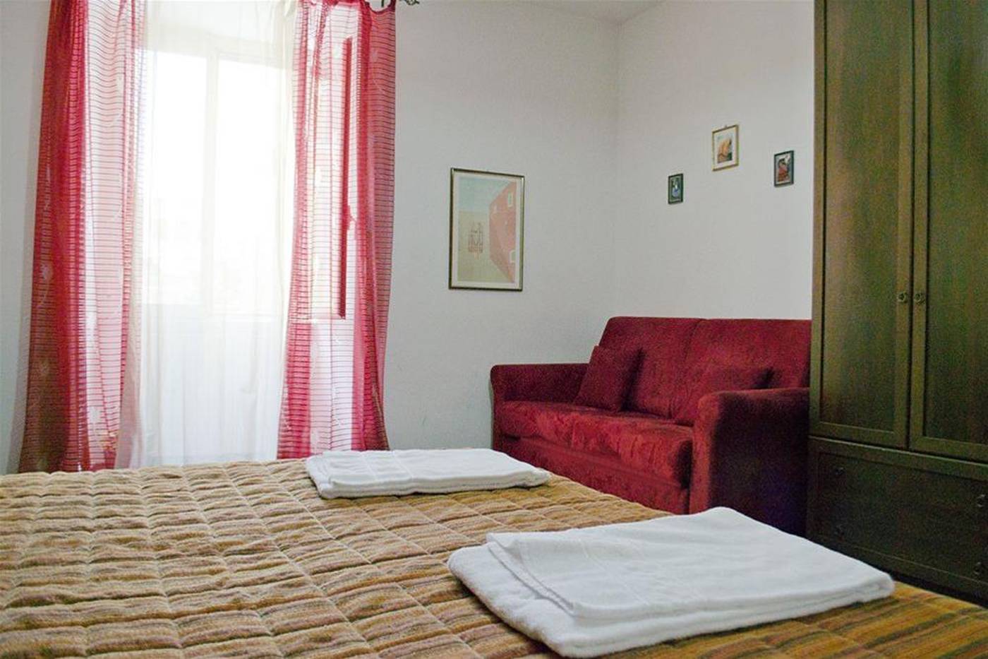 Anthony-B-B-General-view-25