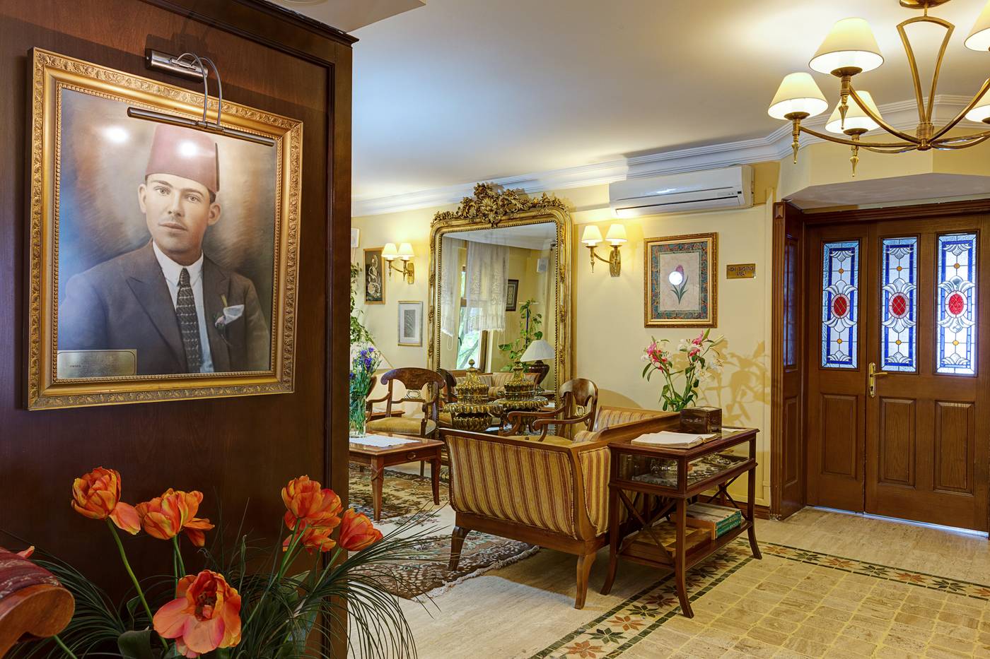 Arena-Hotel-Lobby-14