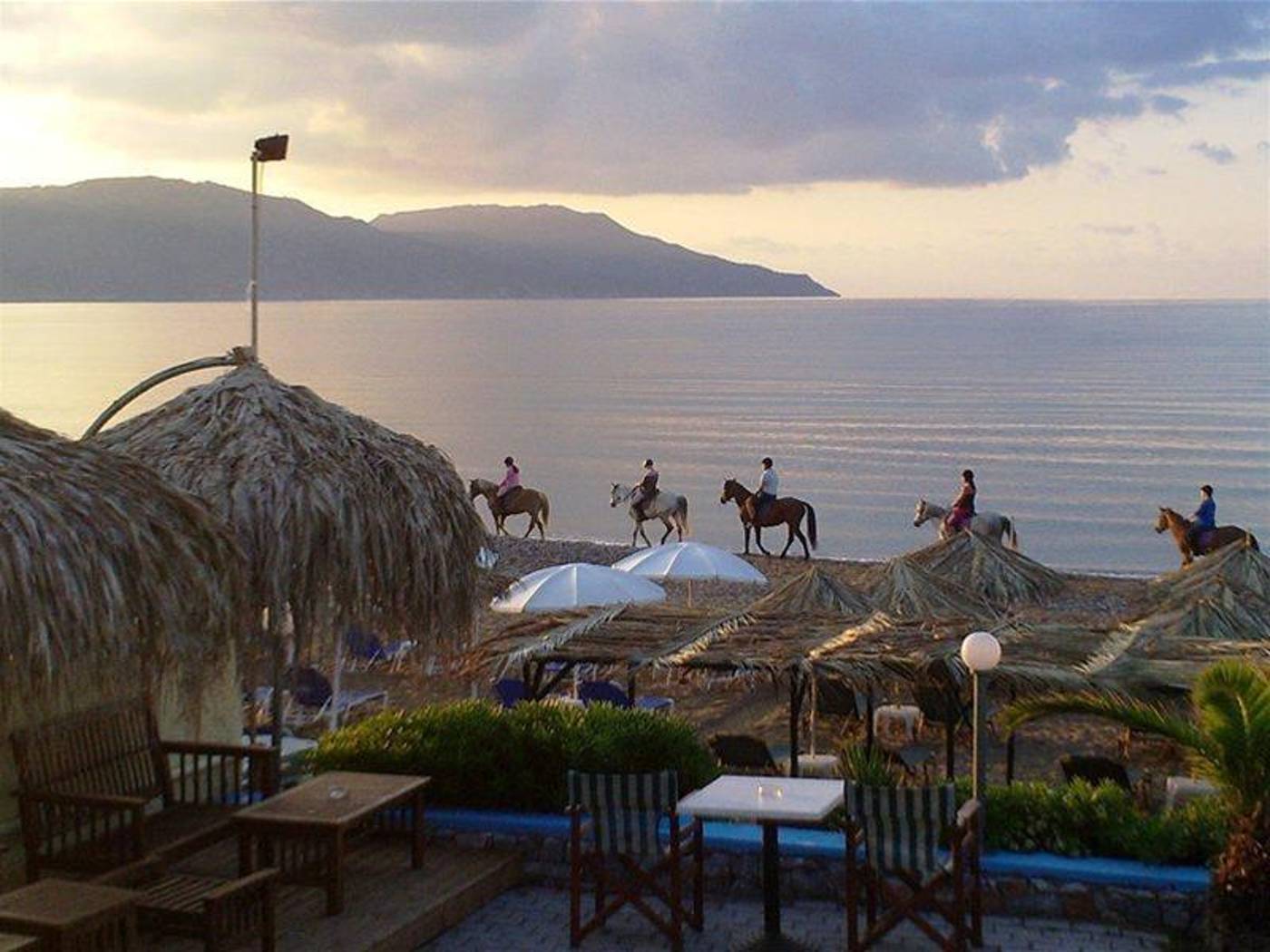 Sandy-Beach-General-view-35