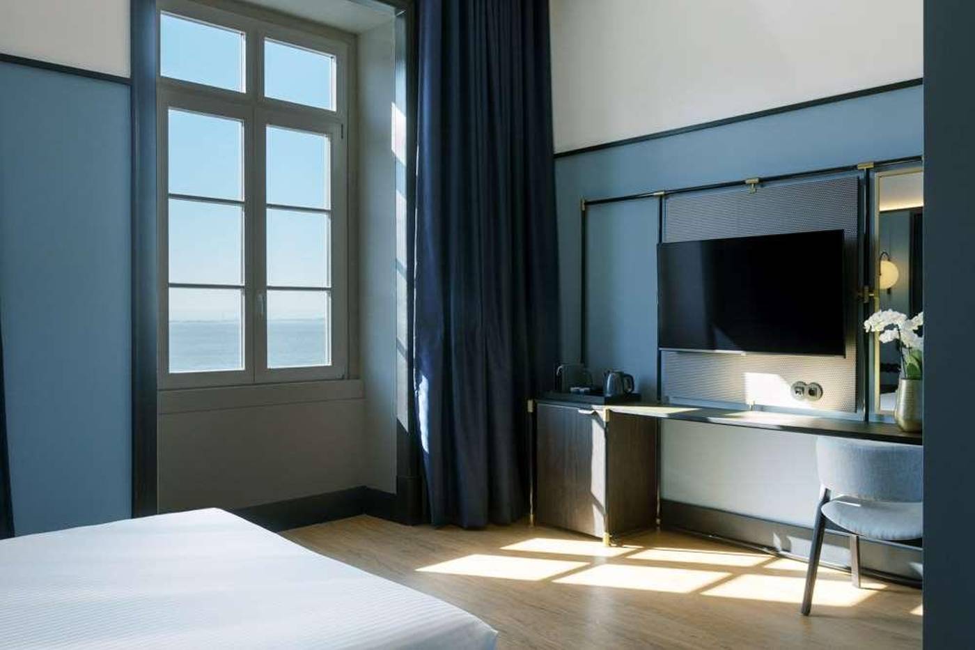 The-Editory-Riverside-Santa-Apolonia-Hotel-Room-63