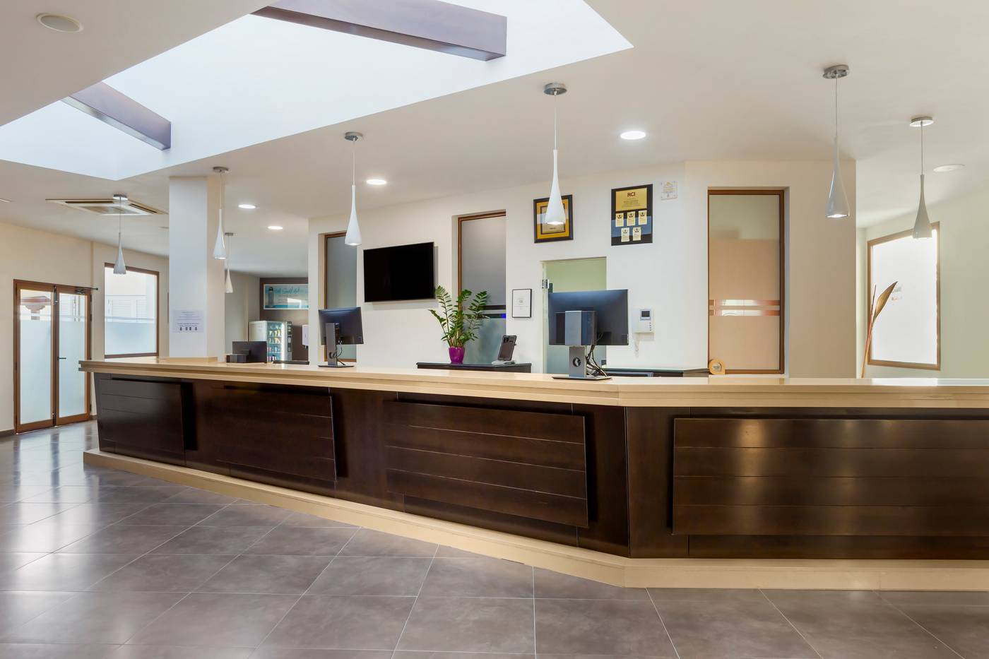 Royal-Tenerife-Country-Club-Lobby-40