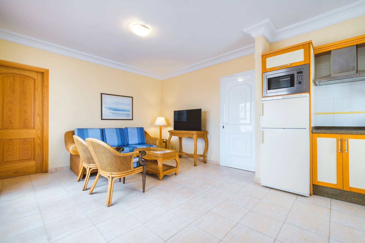 Apartamentos-LIVVO-Coloradamar-Room-44