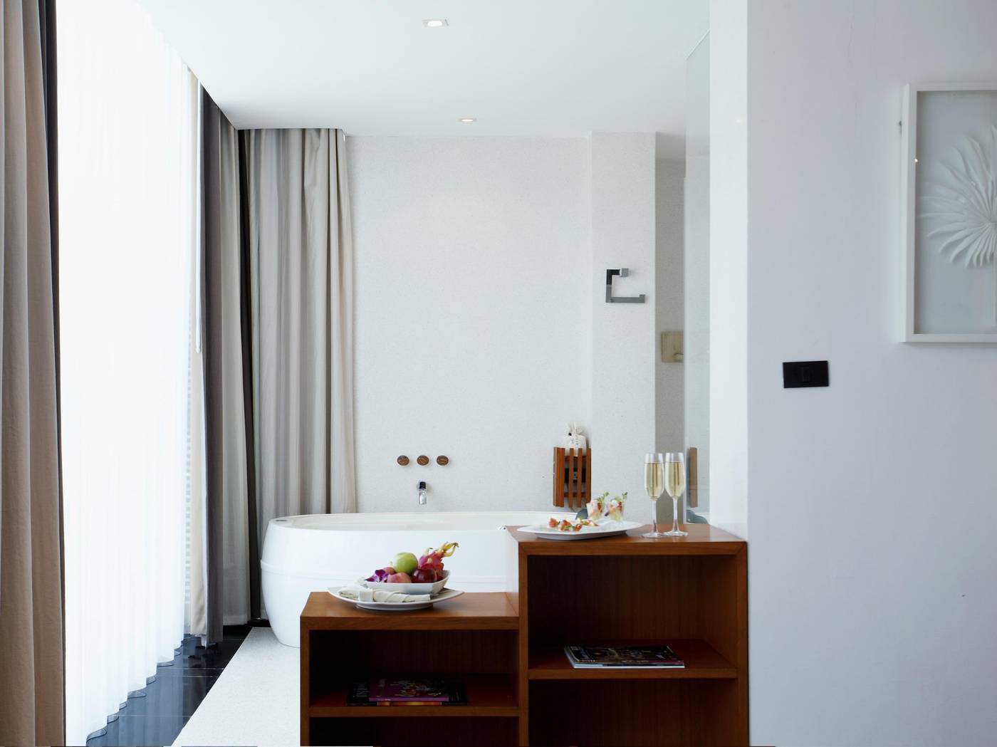 La-Flora-Resort-and-Spa-Patong-Room-37