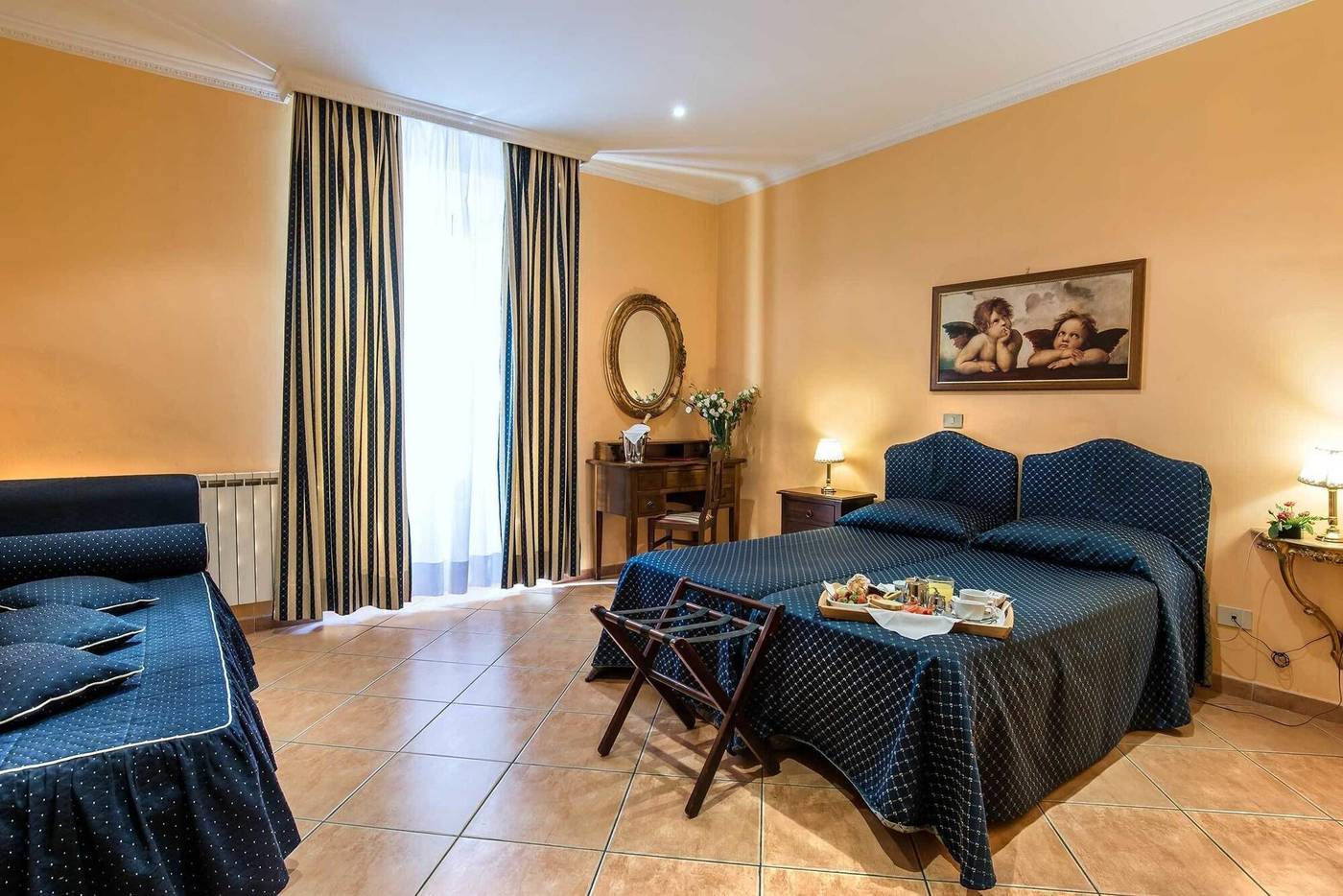 Hotel-Caracciolo-Room-5