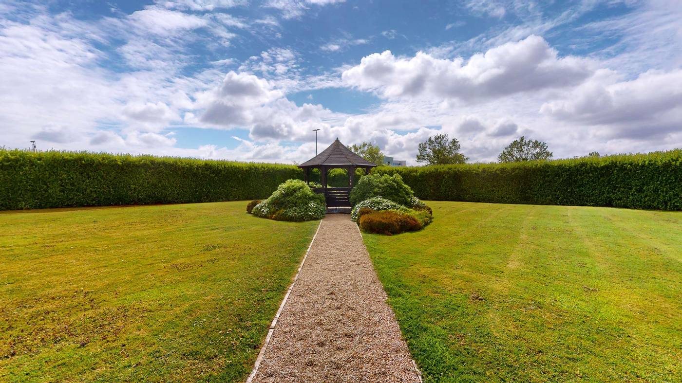 Radisson-Blu-Dublin-Airport-General-view-68