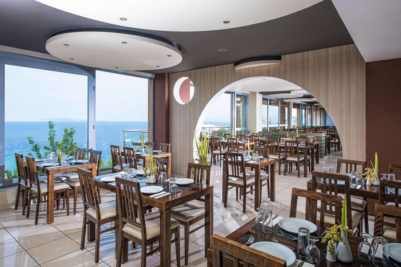 Blue-Bay-Resort-Restaurant-47