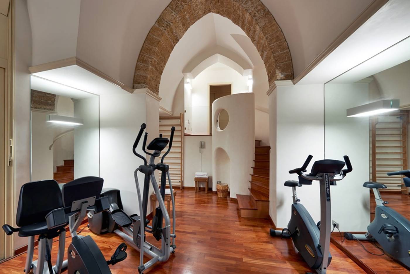 Eurostars-Centrale-Palace-General-view-63