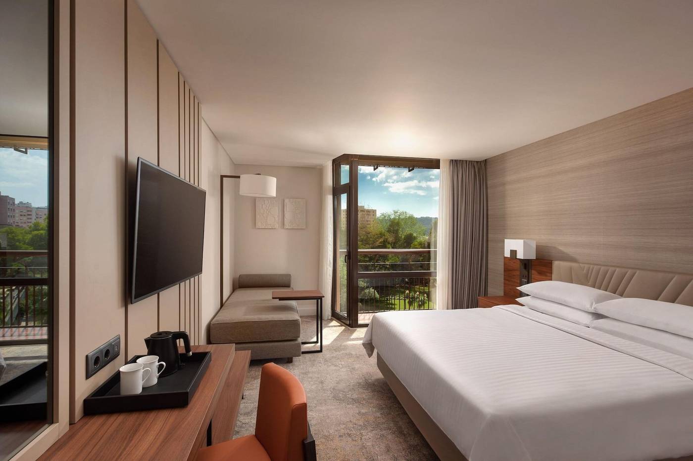 Marriott-Hotel-Lisbon-Room-30