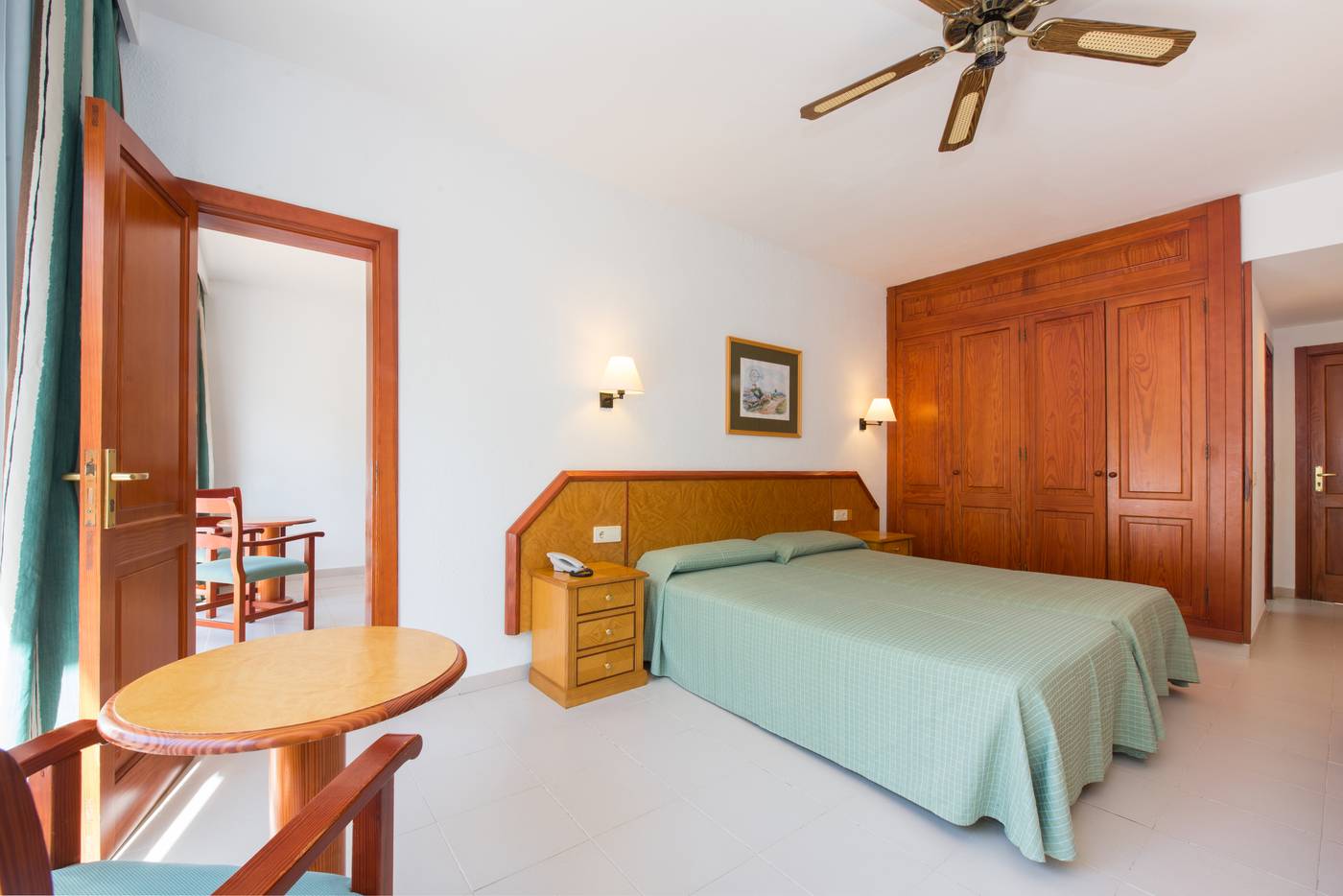 Hotel Cala Romántica