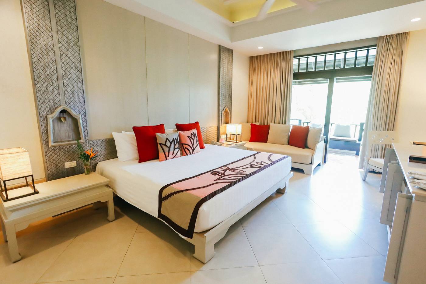 Melati-Beach-Resort-and-Spa-Room-24