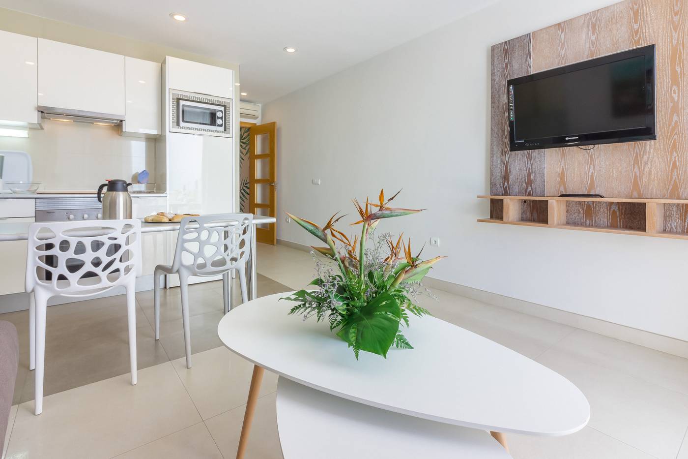 Diamond-Apartments-Room-17