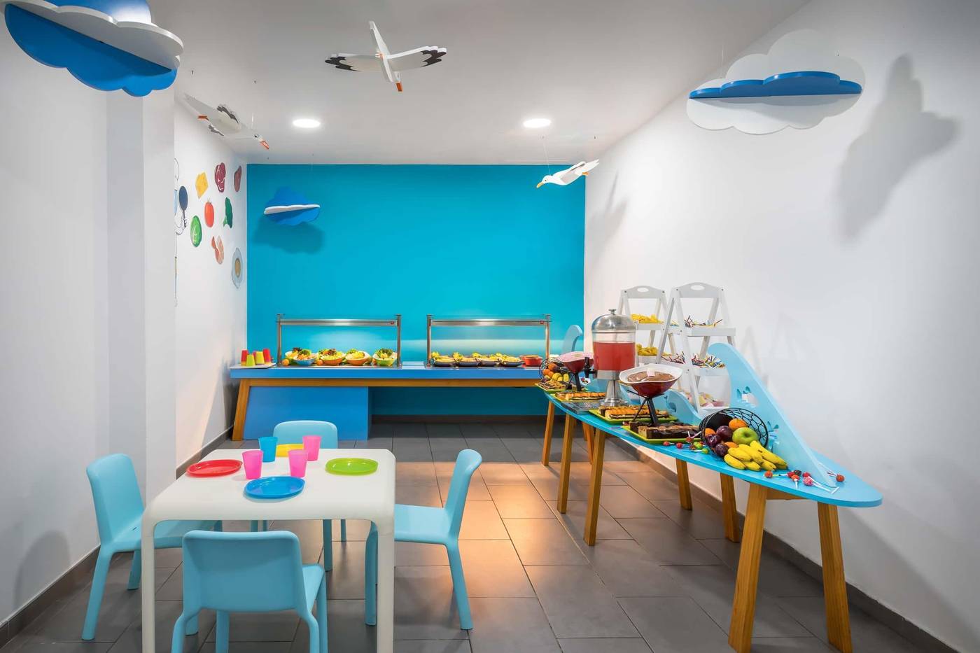 Occidental-Jand----a-Mar-Restaurant-54