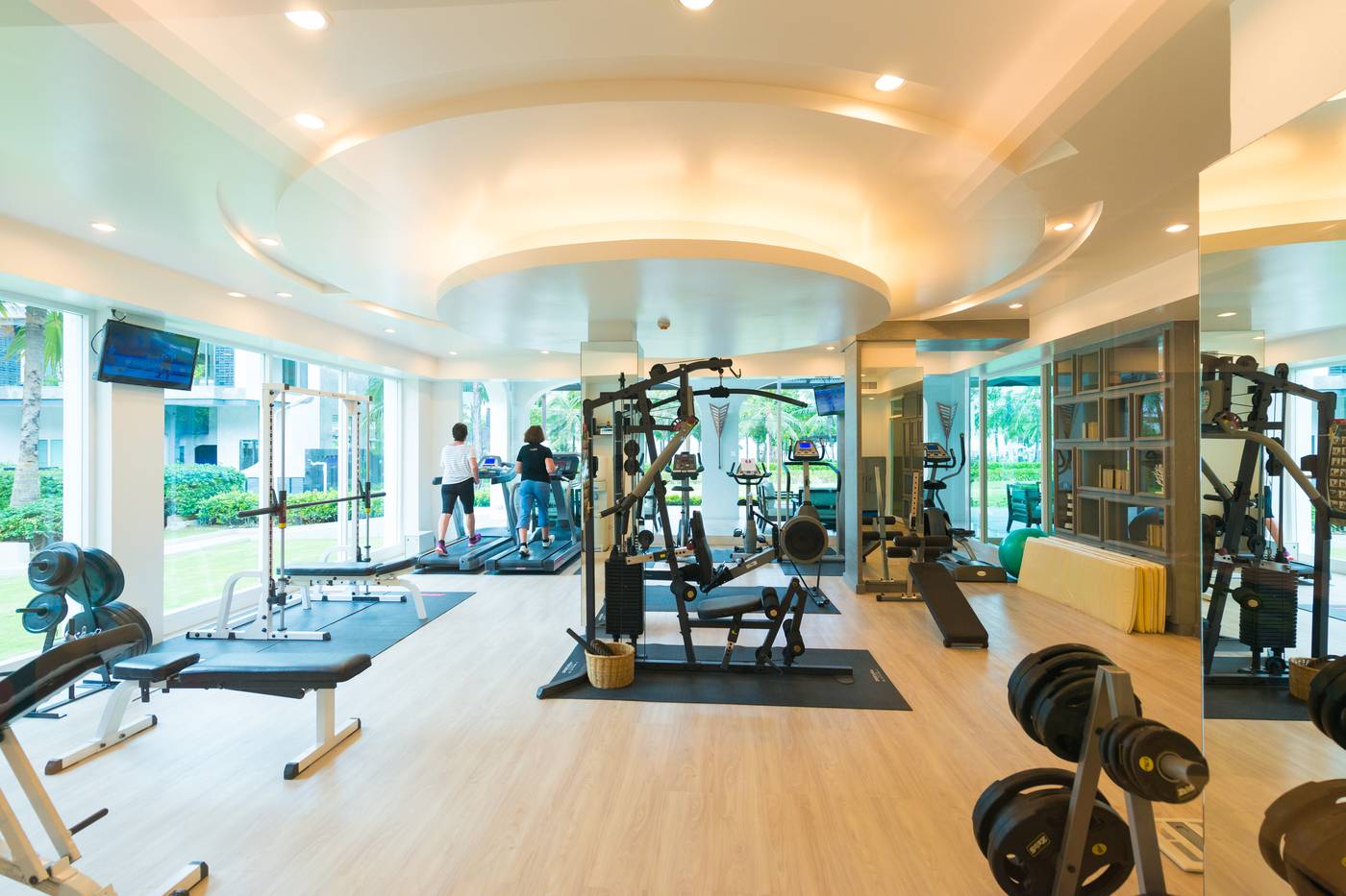 Katathani-Phuket-Beach-Resort-Sports-and-Entertainment-93