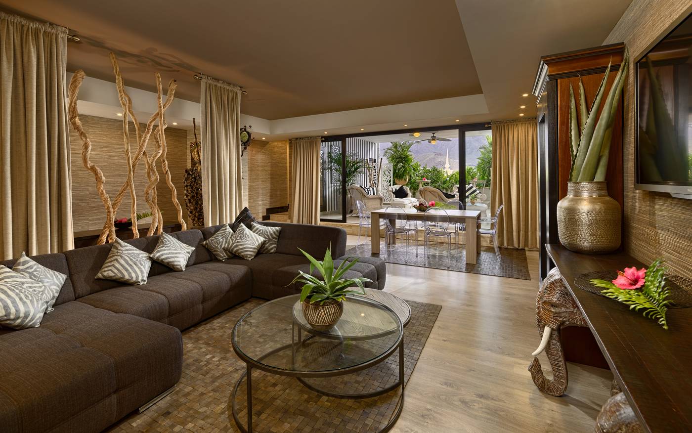 Royal-Garden-Villas-Conferences-47