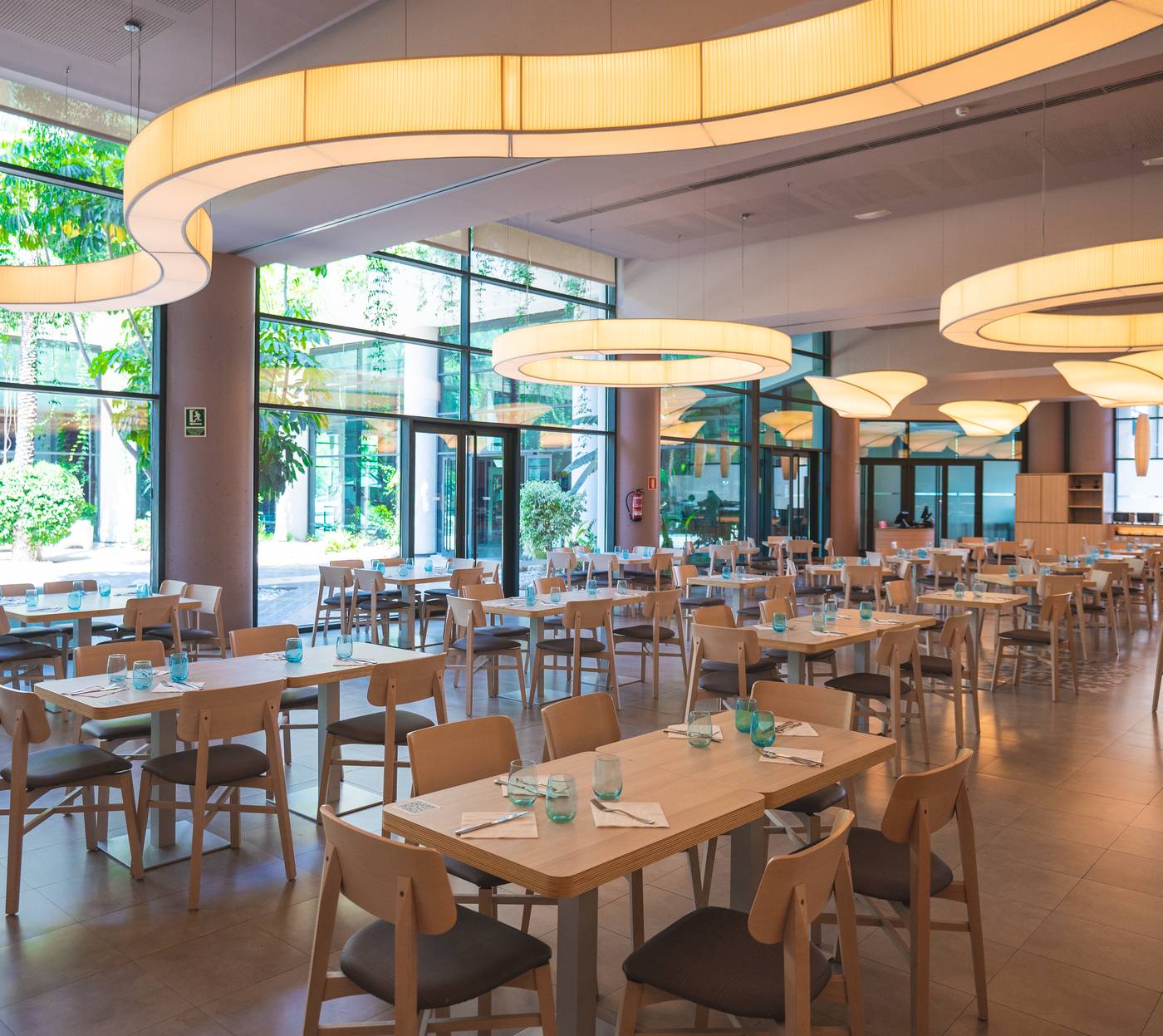 Deloix-Aqua-Center-Hotel-Restaurant-48