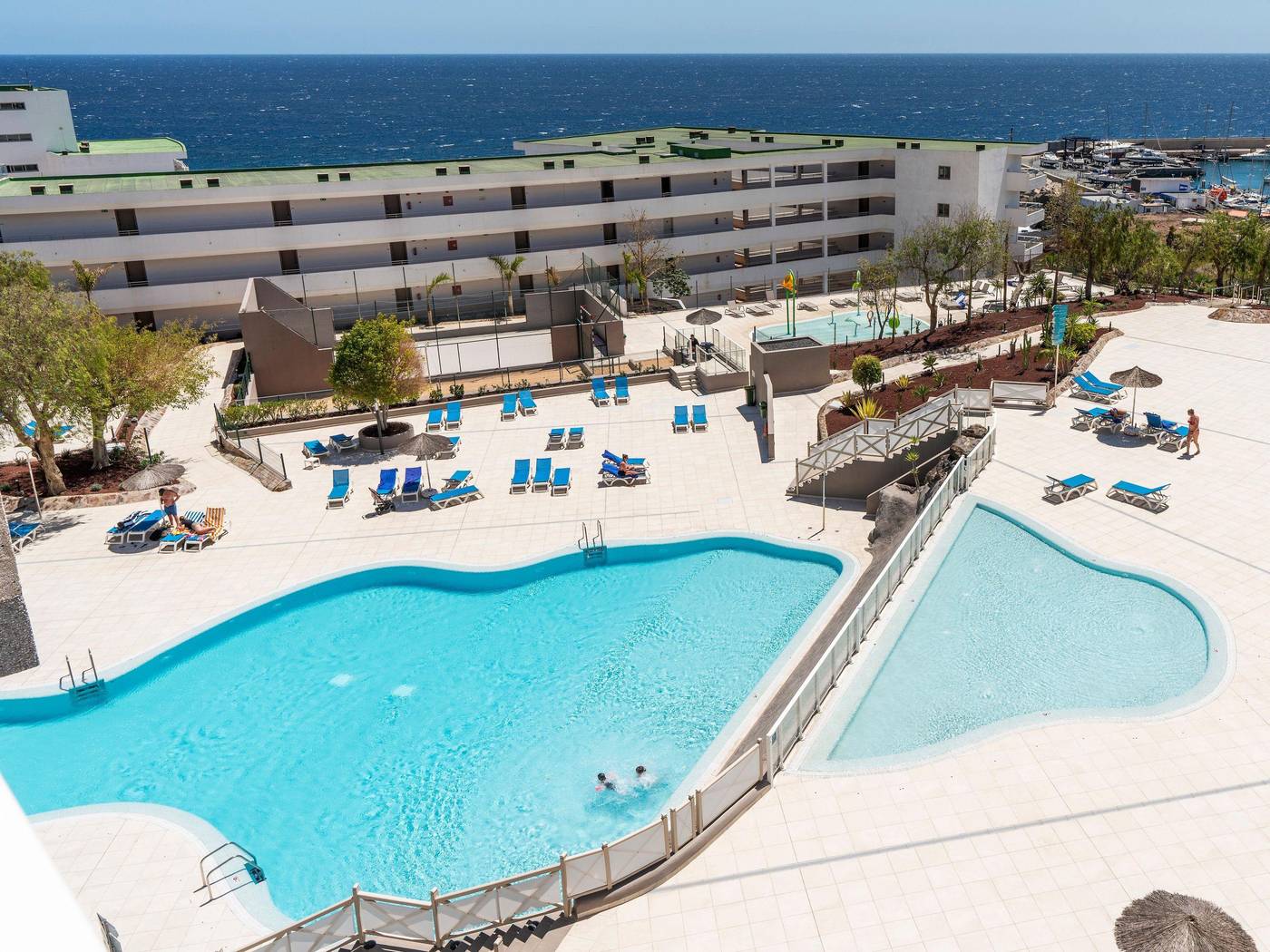 Aguamarina-Golf-Pool-2