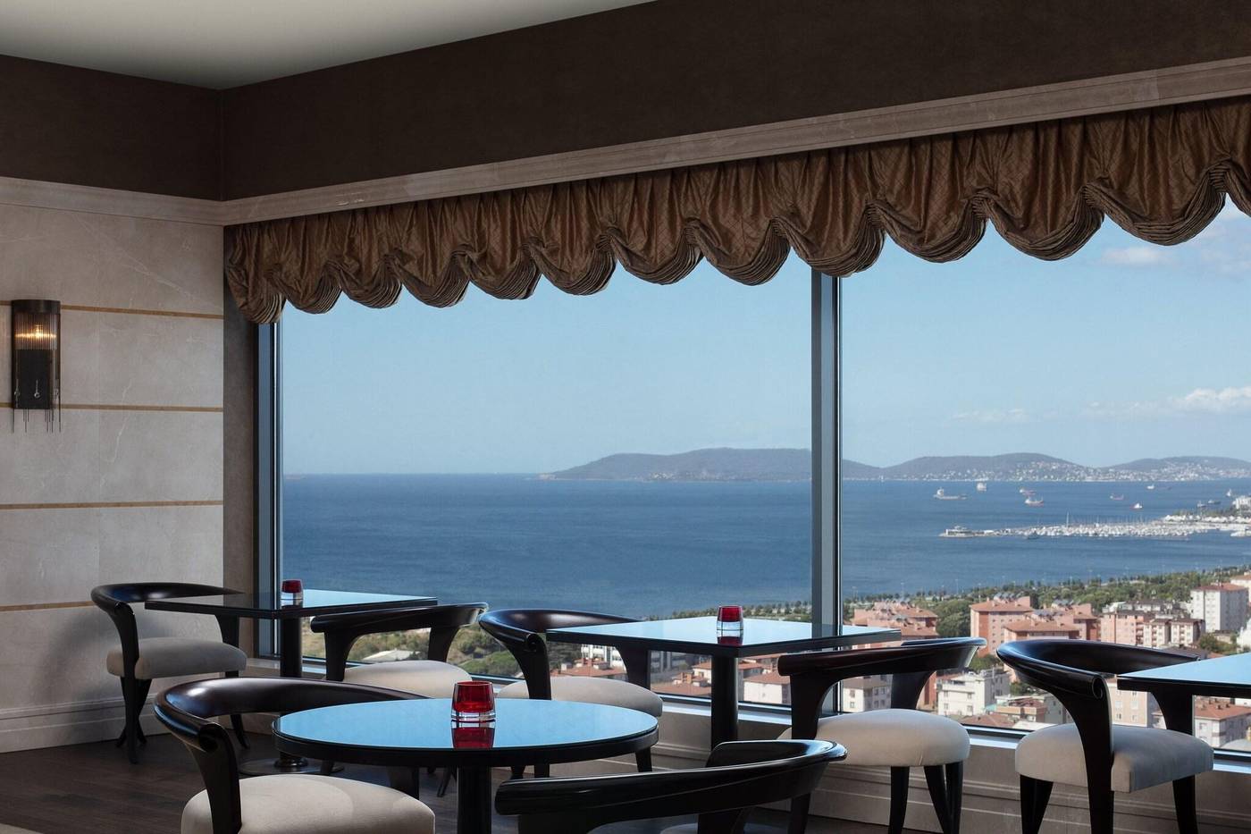 Divan-Istanbul-Asia-Airport-Hotel-Restaurant-23